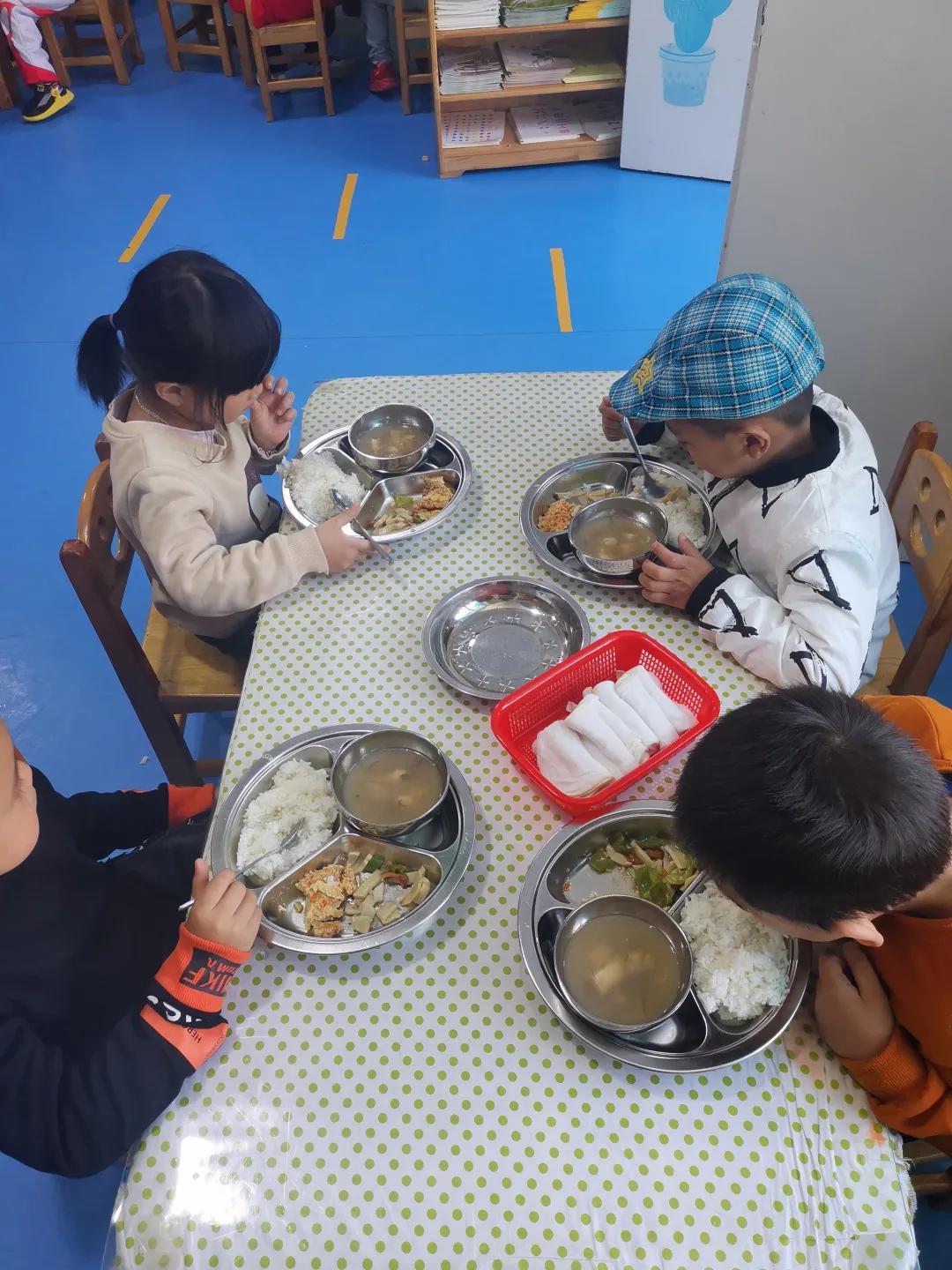 幼儿园一周食谱表最新